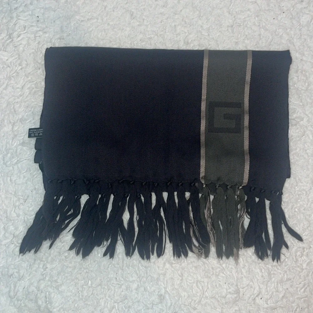 Gucci G Logo Wool Silk Unisex Scarf with Fringe in Black Gray Colorblock Stripe